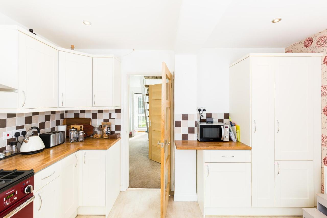 Cosy Harborne House Villa *